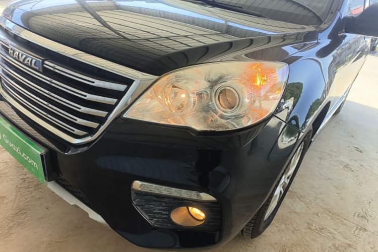 Used Haval H6 2017 Classic Edition 1.5T Automatic Two-Wheel Drive Urban Model Left Front Headlight