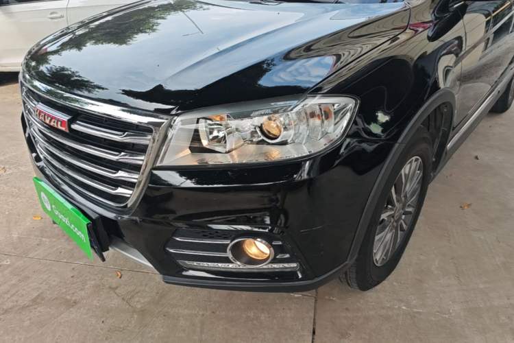 Used Haval H6 2017 Red-Label Sport Edition 1.5T Automatic Two-Wheel Drive Luxury Model Left Front Headlight