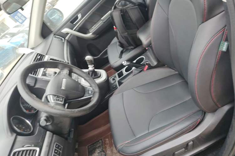 Used Haval H6 2017 Blue Label Sport Edition 1.5T Manual 4x4 Elite Model Left Front Seat