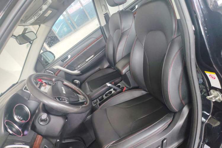 Used Haval H6 2017 Red-Label Sport Edition 1.5T Manual Two-Wheel Drive Elite Model Left Front Seat