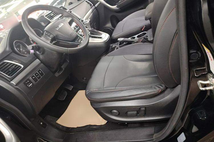 Used Haval H6 2017 Red-Label Sport Edition 1.5T Automatic Two-Wheel Drive Luxury Model Left Front Seat