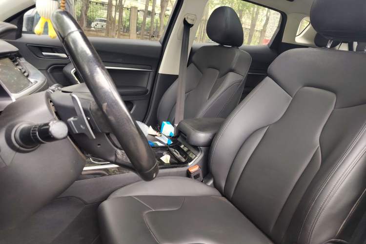 Used Haval H6 2017 Blue Label 2.0T Automatic Two-Wheel Drive Luxury Model Left Front Seat