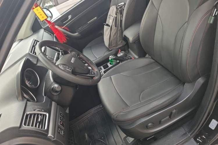 Used Haval H6 2017 Red-Label Sport Edition 1.5T Automatic Two-Wheel Drive Luxury Model Left Front Seat