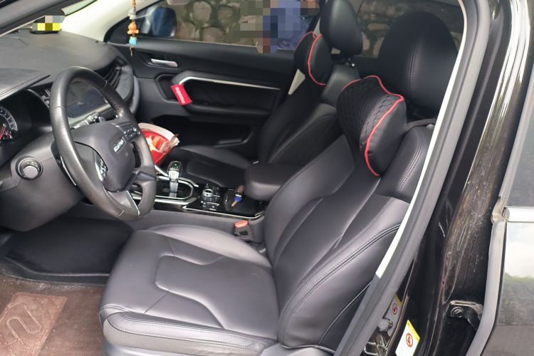 Used Haval H6 2017 Red Label 2.0T Automatic Two-Wheel Drive ZhiShang Model Left Front Seat