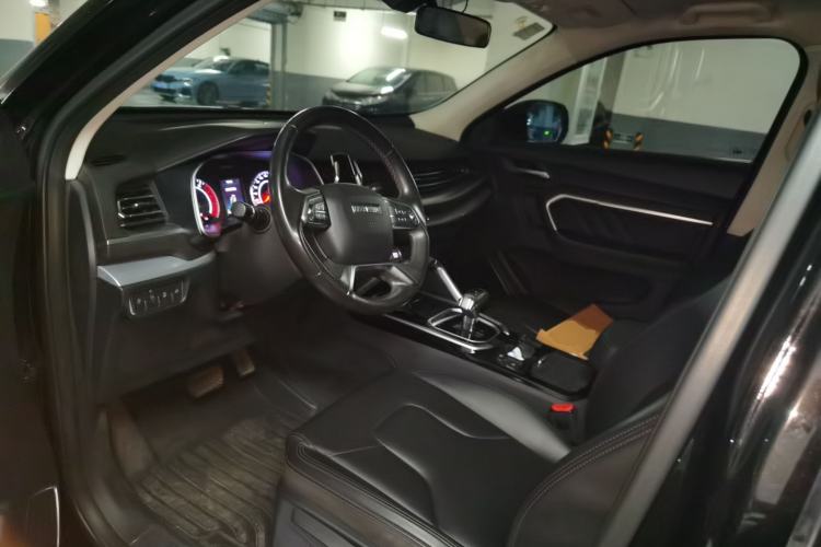 Used Haval H6 2017 Blue Label 2.0T Automatic Two-Wheel Drive Luxury Model Left Front Seat