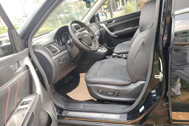 Used Haval H6 2017 Red-Label Sport Edition 1.5T Automatic Two-Wheel Drive Luxury Model Left Front Seat