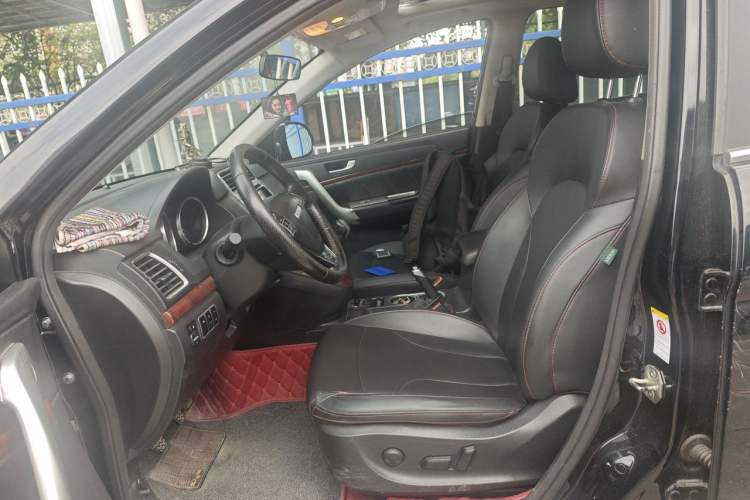 Used Haval H6 2017 Red-Label Sport Edition 1.5T Manual Two-Wheel Drive Elite Model Left Front Seat
