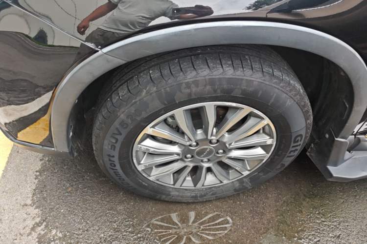 Used Haval H6 2017 Red-Label Sport Edition 1.5T Automatic Two-Wheel Drive Luxury Model Left Front Wheel Hub