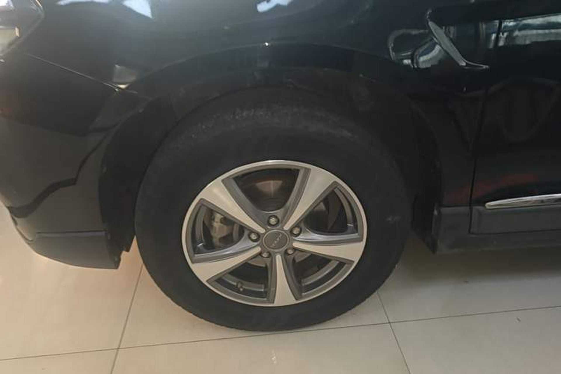Used Haval H6 2017 Blue Label Sport Edition 1.5T Manual Two-Wheel Drive Elite Model Left Front Wheel Hub