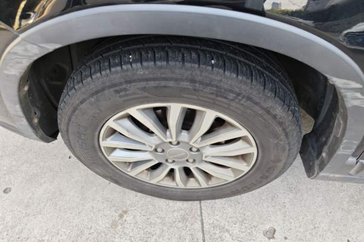 Used Haval H6 2017 Red-Label Sport Edition 1.5T Automatic Two-Wheel Drive Luxury Model Left Front Wheel Hub