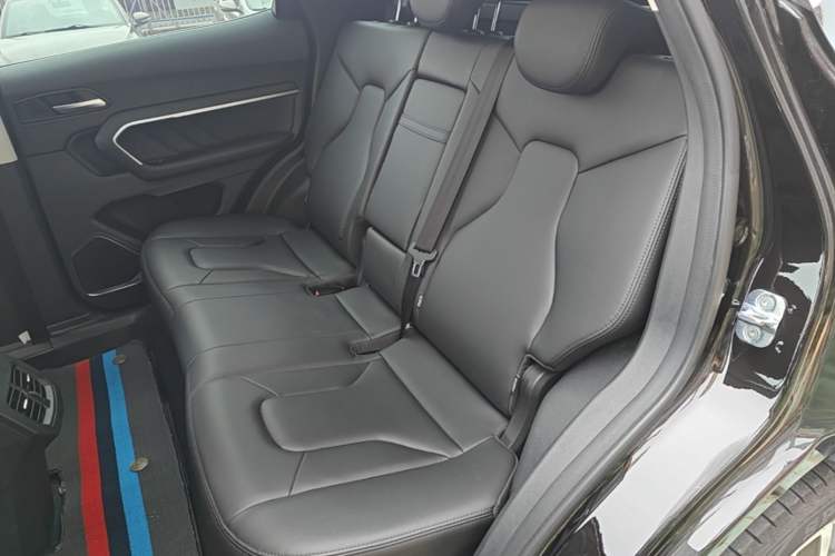 Used Haval H6 2017 Blue Label 1.3T Automatic Two-Wheel Drive Luxury Model Left Rear Seat