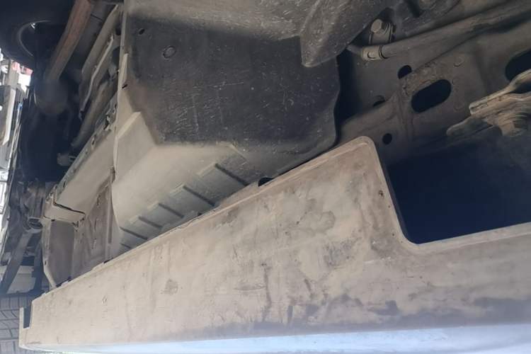 Used Haval H6 2017 Blue Label Sport Edition 1.5T Manual Two-Wheel Drive Elite Model Left Side Sill