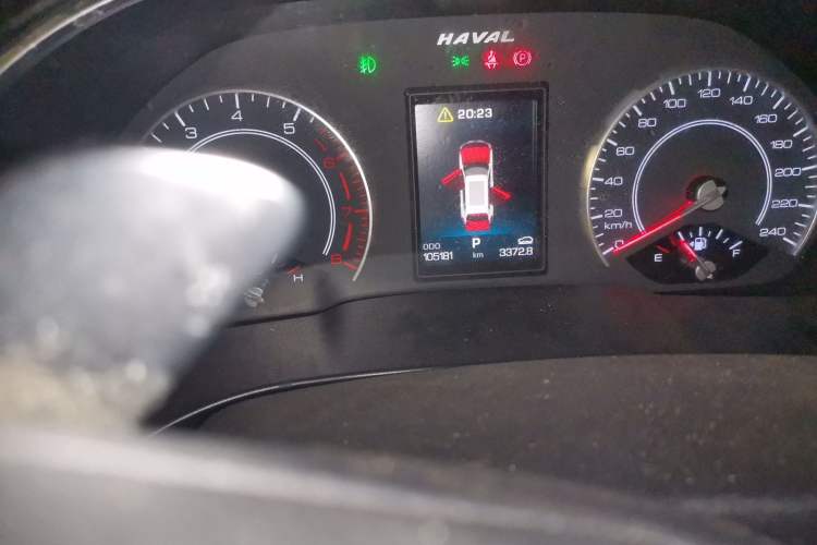 Used Haval H6 2017 Blue Label 1.5T Automatic Two-Wheel Drive ZhiShang Model Odometer Close Up