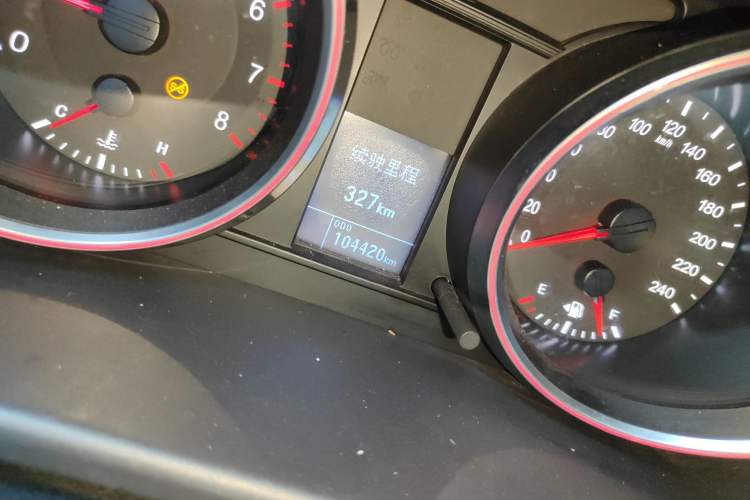 Used Haval H6 2017 Blue Label Sport Edition 1.5T Manual Two-Wheel Drive Elite Model Odometer Close Up