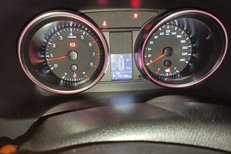 Used Haval H6 2017 Blue Label Sport Edition 1.5T Automatic Two-Wheel Drive Luxury Model Odometer Close Up