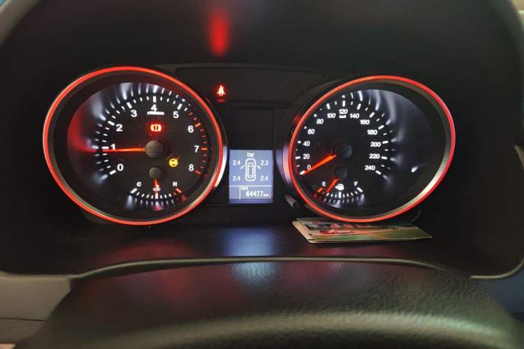 Used Haval H6 2017 Red-Label Sport Edition 1.5T Manual Two-Wheel Drive Elite Model Odometer Close Up