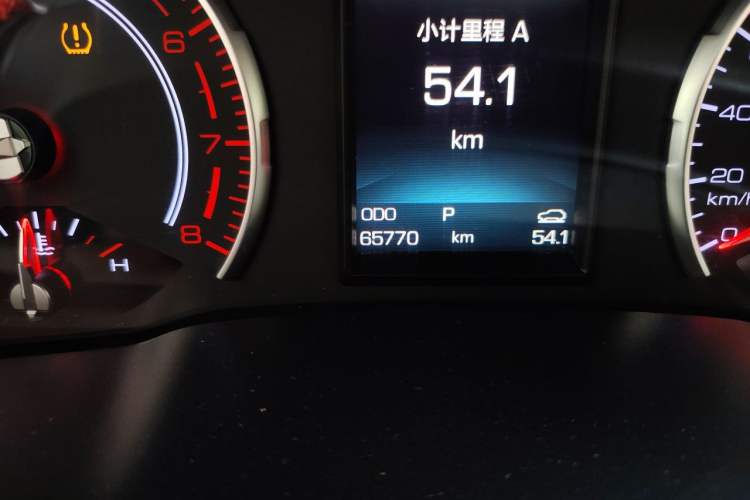 Used Haval H6 2017 Red Label 2.0T Automatic Two-Wheel Drive ZhiShang Model Odometer Close Up