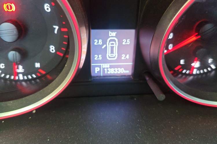 Used Haval H6 2017 Blue Label Sport Edition 1.5T Automatic Two-Wheel Drive Luxury Model Odometer Close Up