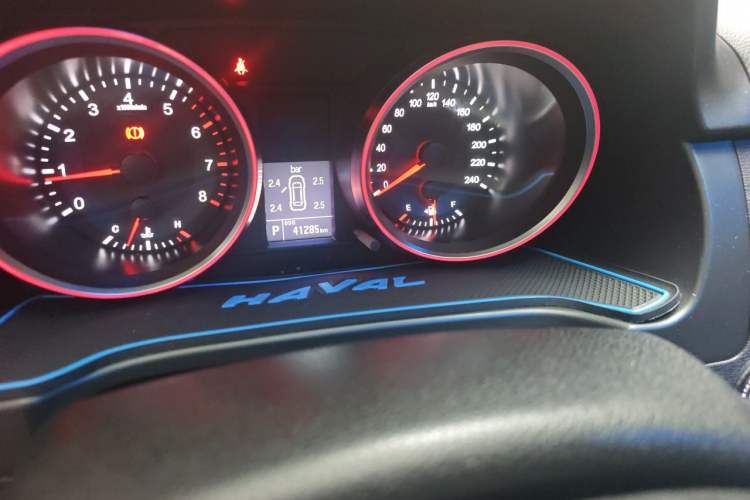 Used Haval H6 2017 Blue Label Sport Edition 1.5T Automatic Two-Wheel Drive Luxury Model Odometer Close Up