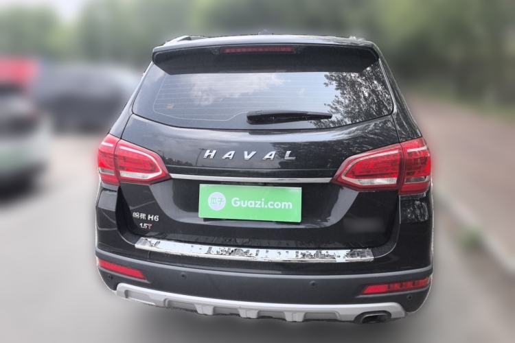 Used Haval H6 2017 Red-Label Sport Edition 1.5T Manual Two-Wheel Drive Elite Model Rear