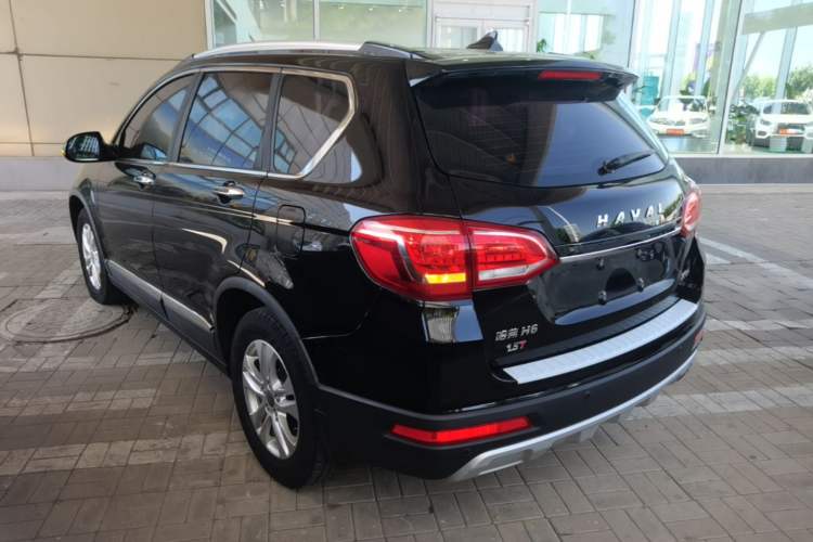 Used Haval H6 2017 Red-Label Sport Edition 1.5T Manual Two-Wheel Drive Elite Model Rear Left 45 Deg