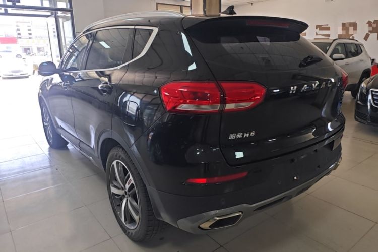Used Haval H6 2017 Red Label 2.0T Automatic Two-Wheel Drive ZhiShang Model Rear Left 45 Deg
