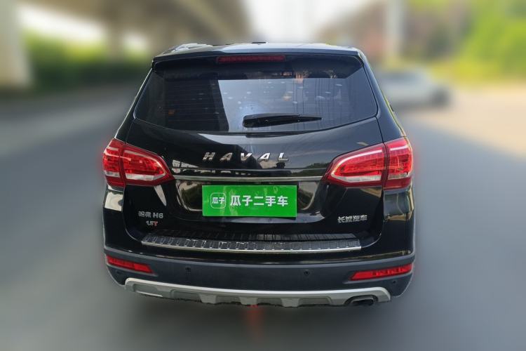Used Haval H6 2017 Red-Label Sport Edition 1.5T Manual Two-Wheel Drive Elite Model Rear