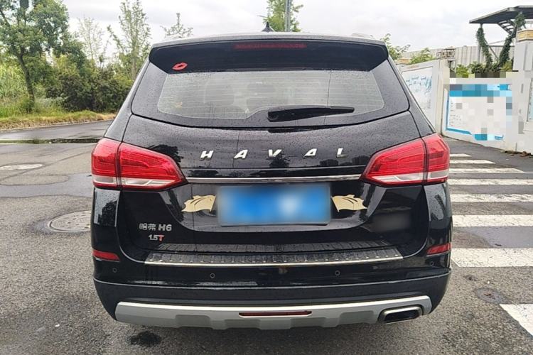 Used Haval H6 2017 Revised Blue-Label Sport Version 1.5T Automatic Two-Wheel Drive Luxury Trim Rear