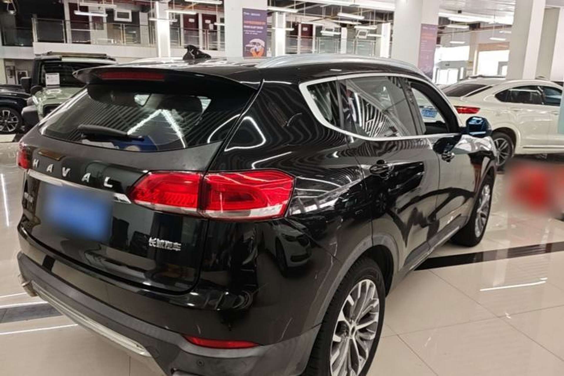 Used Haval H6 2017 Blue Label 1.5T Automatic Two-Wheel Drive ZhiShang Model Rear Right 45 Deg