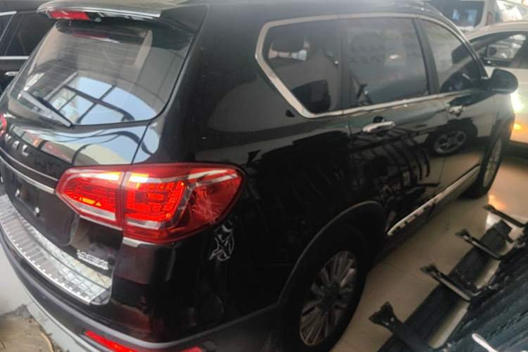 Used Haval H6 2017 Red-Label Sport Edition 1.5T Automatic Two-Wheel Drive Luxury Model Rear Right 45 Deg
