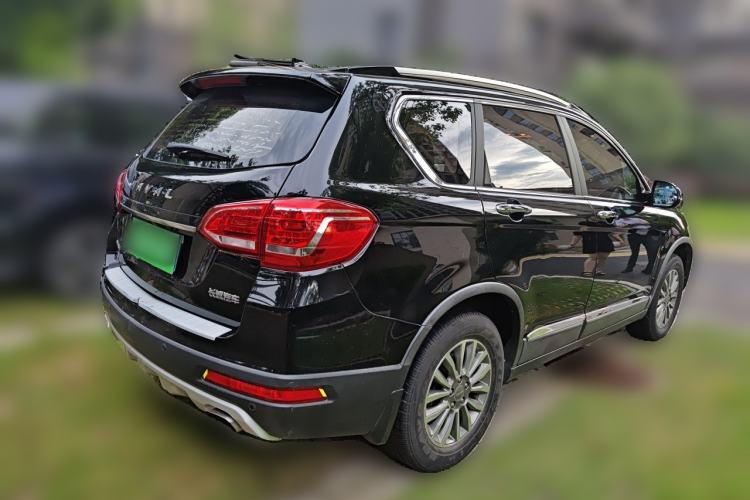 Used Haval H6 2017 Red-Label Sport Edition 1.5T Automatic Two-Wheel Drive Luxury Model Rear Right 45 Deg