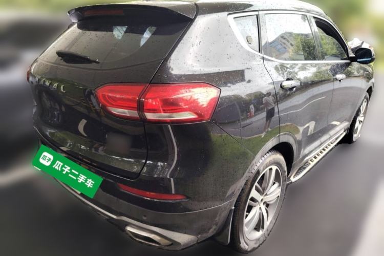 Used Haval H6 2017 Red Label 2.0T Automatic Two-Wheel Drive ZhiShang Model Rear Right 45 Deg
