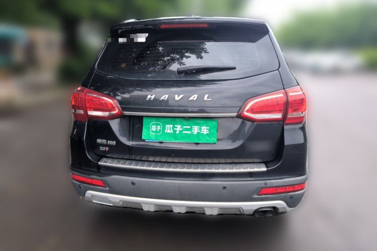 Used Haval H6 2017 Red-Label Sport Edition 2.0T Diesel Manual Two-Wheel Drive Elite Model China IV Standard Rear