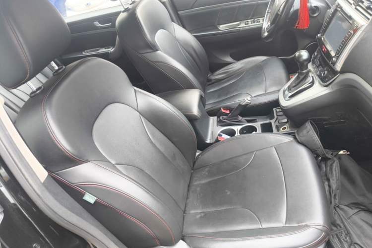 Used Haval H6 2017 Red-Label Sport Edition 1.5T Automatic Two-Wheel Drive Luxury Model Right Front Seat