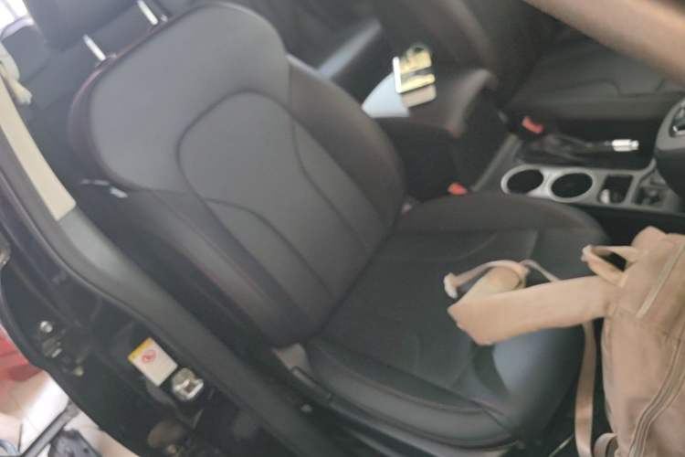 Used Haval H6 2017 Red-Label Sport Edition 1.5T Automatic Two-Wheel Drive Luxury Model Right Front Seat