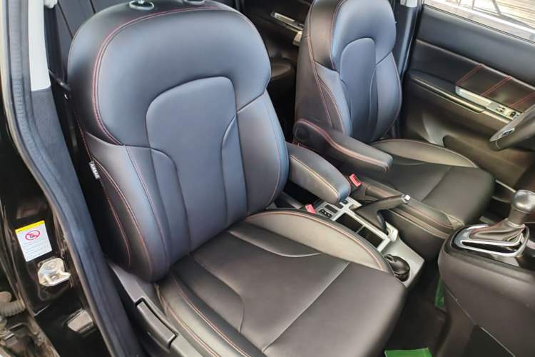 Used Haval H6 2017 Classic Edition 1.5T Automatic Two-Wheel Drive Elite Model Right Front Seat