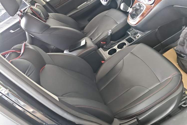 Used Haval H6 2017 Red-Label Sport Edition 1.5T Manual Two-Wheel Drive Elite Model Right Front Seat
