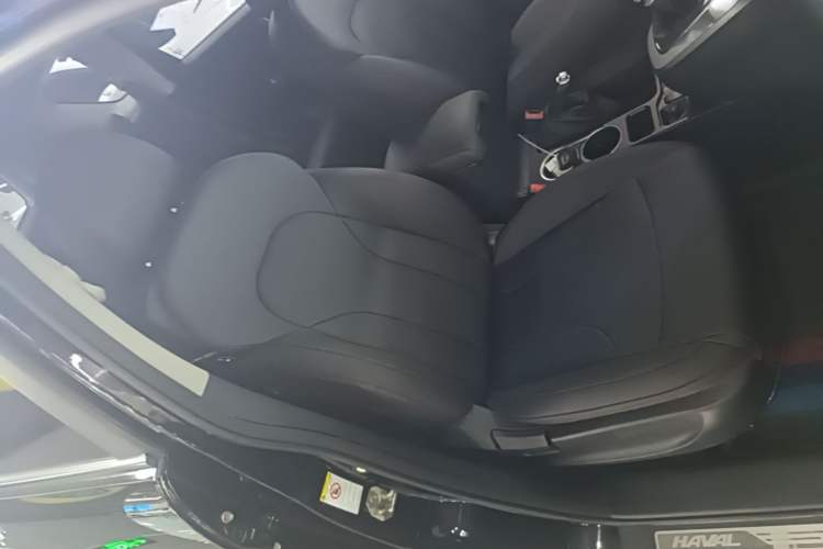 Used Haval H6 2017 Blue Label Sport Edition 1.5T Manual Two-Wheel Drive Elite Model Right Front Seat