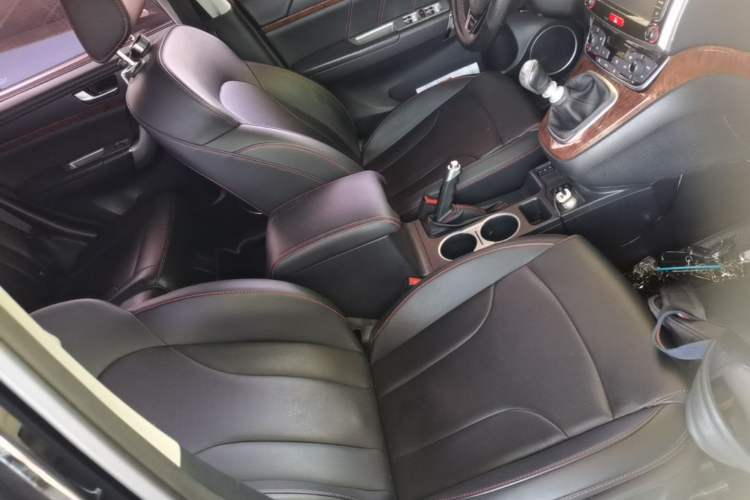 Used Haval H6 2017 Red-Label Sport Edition 1.5T Manual Two-Wheel Drive Elite Model Right Front Seat