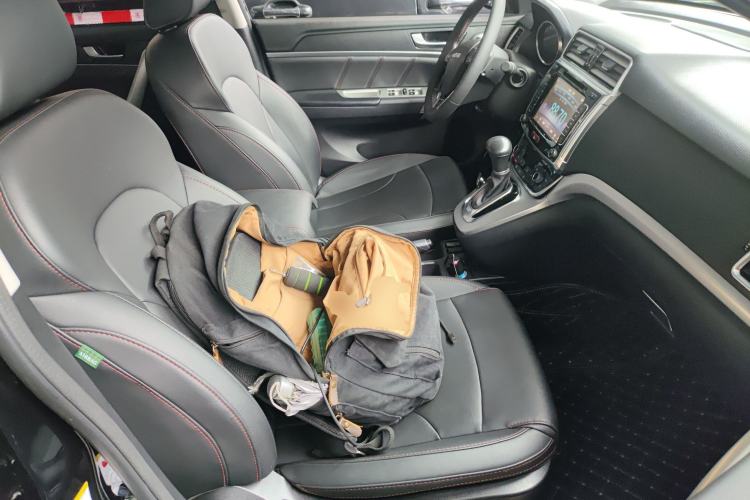 Used Haval H6 2017 Blue Label Sport Edition 1.5T Automatic Two-Wheel Drive Luxury Model Right Front Seat