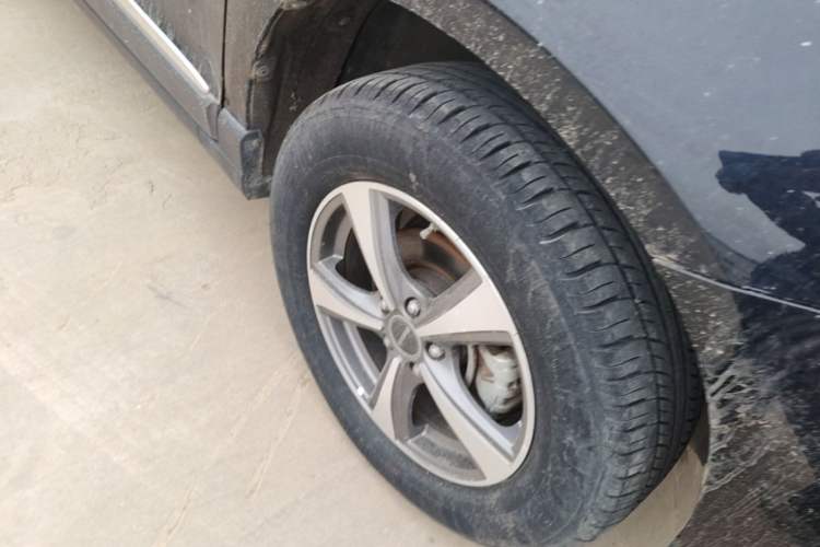 Used Haval H6 2017 Blue Label Sport Edition 1.5T Manual 4x4 Elite Model Right Front Wheel Hub