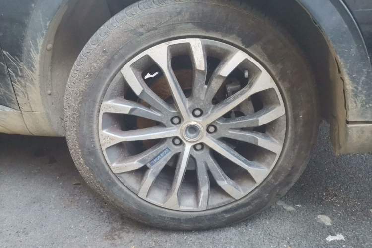 Used Haval H6 2017 Blue Label 1.5T Automatic Two-Wheel Drive ZhiShang Model Right Front Wheel Hub