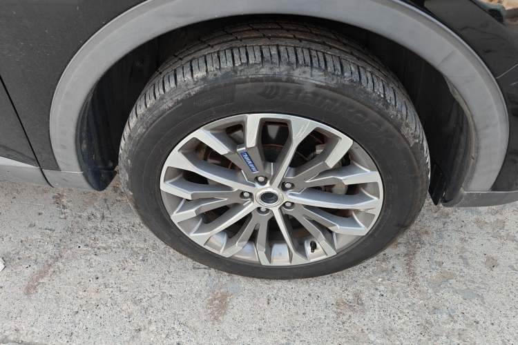 Used Haval H6 2017 Blue Label 2.0T Automatic Two-Wheel Drive Leading Model Right Front Wheel Hub