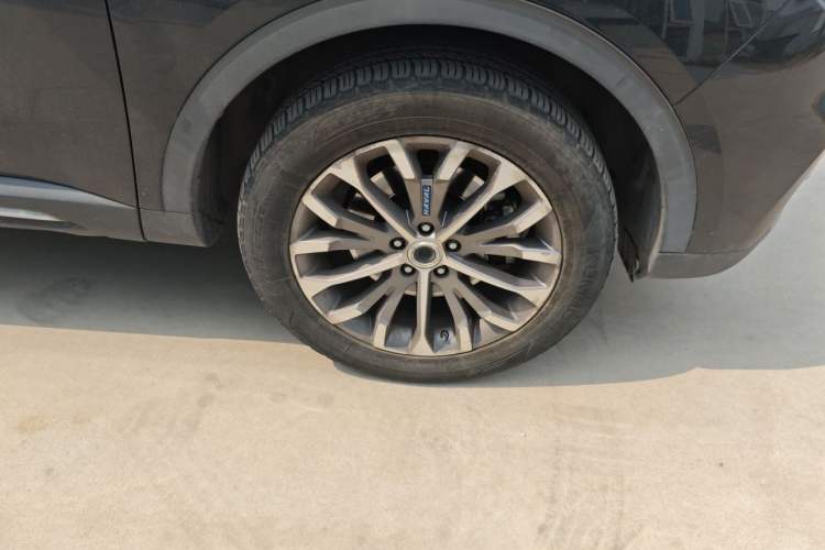 Used Haval H6 2017 Blue Label 2.0T Automatic Two-Wheel Drive Leading Model Right Front Wheel Hub