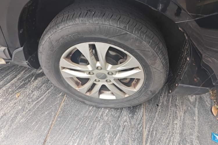 Used Haval H6 2017 Blue Label Sport Edition 1.5T Manual Two-Wheel Drive Elite Model Right Front Wheel Hub