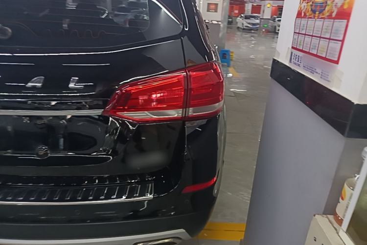 Used Haval H6 2017 Blue Label Sport Edition 1.5T Manual Two-Wheel Drive Elite Model Right Rear Taillight