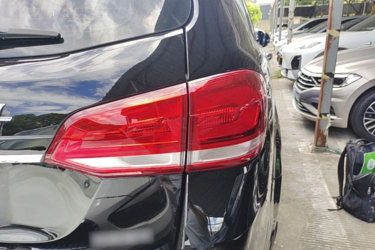 Used Haval H6 2017 Blue Label Sport Edition 1.5T Manual Two-Wheel Drive Elite Model Right Rear Taillight