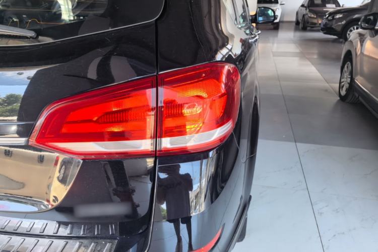 Used Haval H6 2017 Blue Label Sport Edition 1.5T Manual Two-Wheel Drive Elite Model Right Rear Taillight