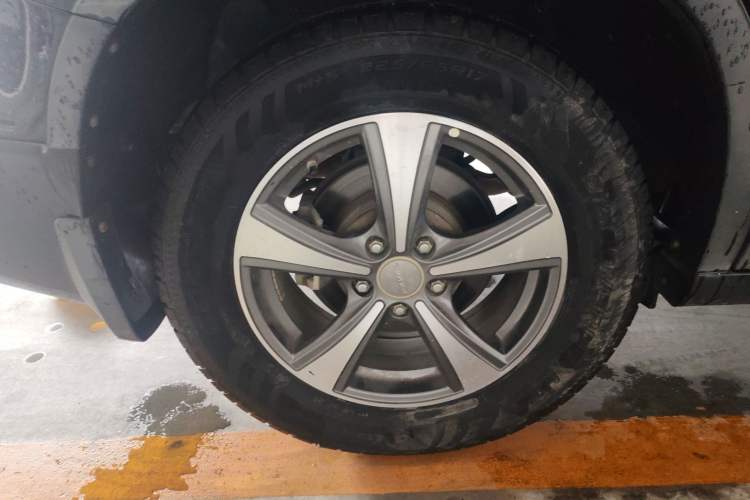 Used Haval H6 2017 Red-Label Sport Edition 1.5T Manual Two-Wheel Drive Elite Model Right Rear Wheel Hub