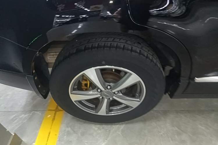 Used Haval H6 2017 Blue Label Sport Edition 1.5T Manual Two-Wheel Drive Elite Model Right Rear Wheel Hub